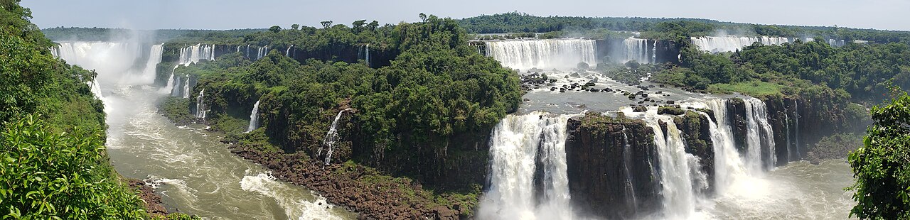 Vista das Cataratas do Iguaçu pelo lado brasileiro