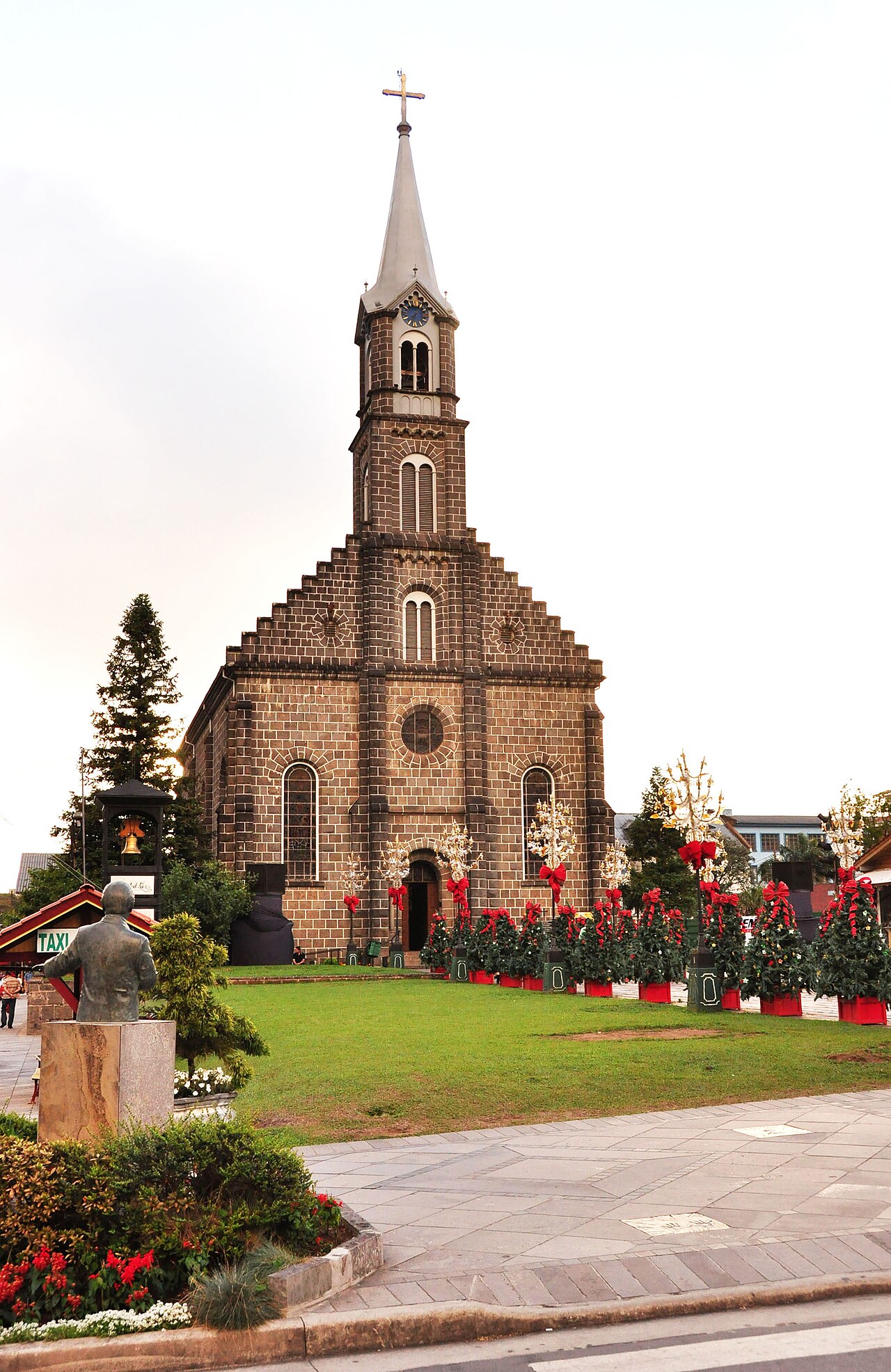 Igreja de São Pedro no centro de Gramado